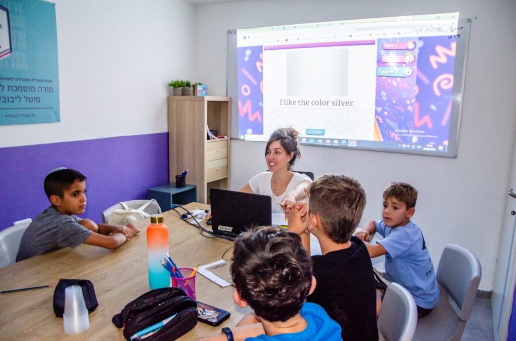 4f12a555-2cc1-49e2-981f-8fd7d8f43529